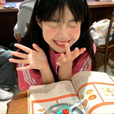 小鼓女